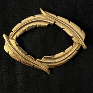 Vintage Goldtone Brooch